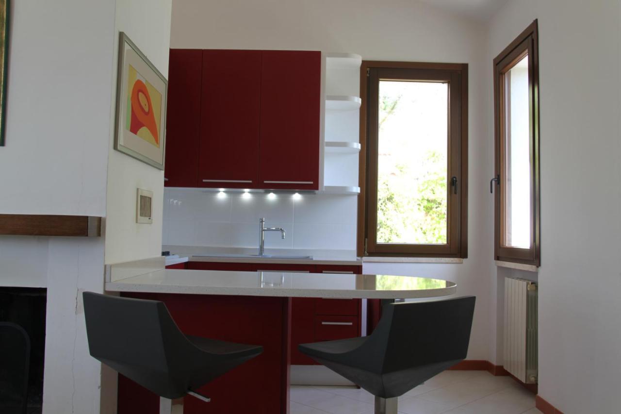 Villino Con Piscina Villa Terni Buitenkant foto